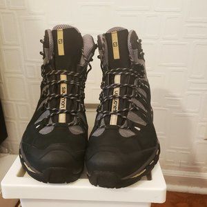 Salomon Men's Quest 4D 2 GTX  Leather / Canvas Hiking Boot